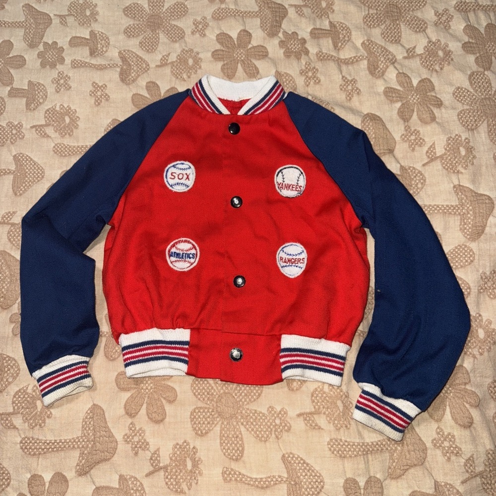 Vintage Child Major League Baseball MLB Jacket ,Sox, Yankees ,rangers , Athletic